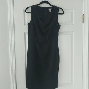 Business casual sleeveless black dress